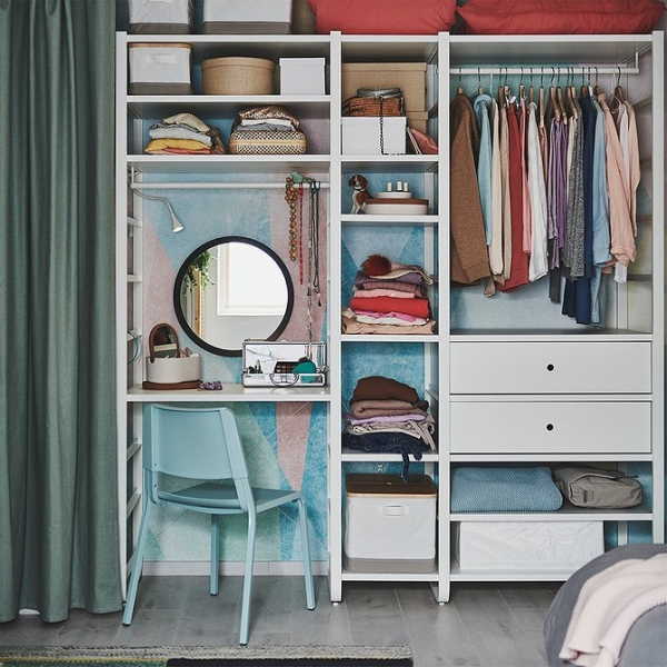 6 вариантов обустройства гардероба в маленькой квартире