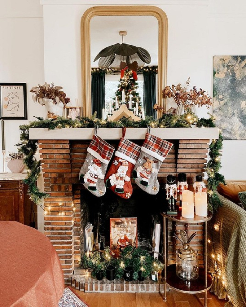 7 сказочно красивых гостиных, украшенных к Новому году и Рождеству