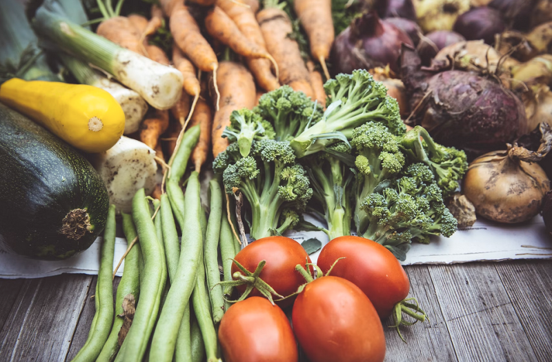 Как хранить овощи на кухне, чтобы они не пропадали: 6 лучших способов