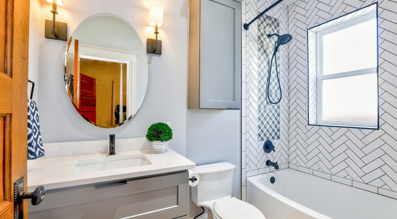 Как не затопить соседей: 8 советов по ремонту ванной комнаты