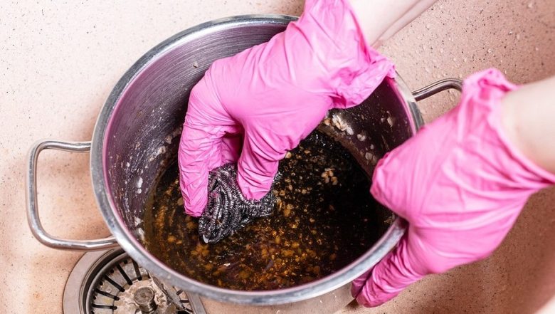 kak ochistit prigorevshuju kastrjulju 9 rabochih sposobov 5c7a7d7