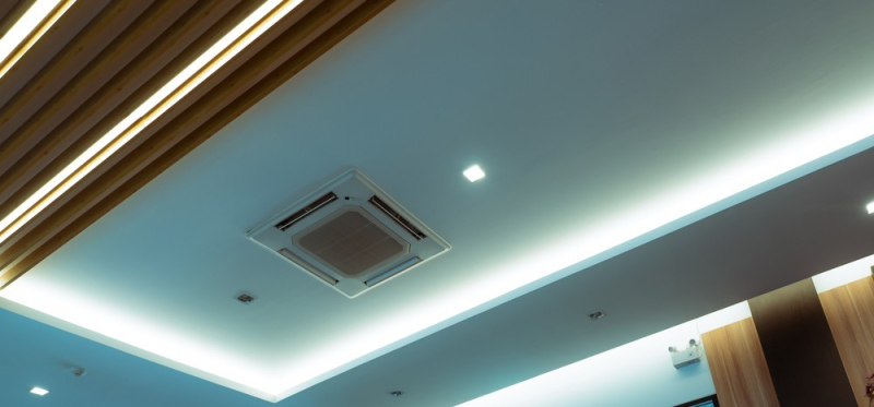 Высокий потолок: варианты освещения и идеи для разных комнат (85 фото)                            