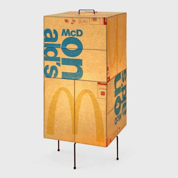 Корейский дизайнер сделал светильники из пакетов «Макдональдс»